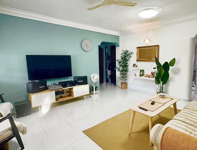 118 Serangoon North Avenue 1, 118 Serangoon North Avenue 1, Hougang / Punggol / Sengkang, 3 Bedrooms, 980 sqft, HDB Flat For Sale, by Miza Mazlan, 500285790 - Living Room - PropertyGuru.com.sg