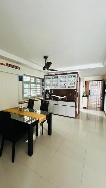 641A Punggol Drive, 641A Punggol Drive, Hougang / Punggol / Sengkang, 3 Bedrooms, 1,195 sqft, HDB Flat For Sale, by Phani Kumar Anne, 500285802 - Dining Room - PropertyGuru.com.sg