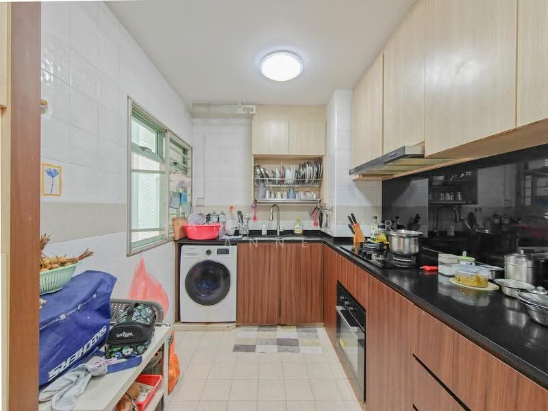641A Punggol Drive, 641A Punggol Drive, Hougang / Punggol / Sengkang, 3 Bedrooms, 1,195 sqft, HDB Flat For Sale, by Phani Kumar Anne, 500285802 - Kitchen - PropertyGuru.com.sg