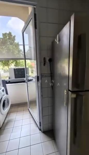 The Merasaga, 27 Jalan Merah Saga, Tanglin / Holland / Bukit Timah, 2 Bedrooms, 947 sqft, Condominium For Rent, by Chan Teck Wah, 500285814 - Kitchen - PropertyGuru.com.sg