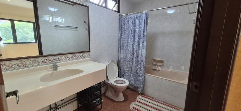 The Merasaga, 27 Jalan Merah Saga, Tanglin / Holland / Bukit Timah, 2 Bedrooms, 947 sqft, Condominium For Rent, by Chan Teck Wah, 500285814 - Bathroom - PropertyGuru.com.sg
