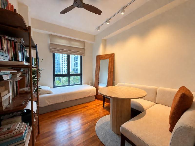 Sanctuary Green, 181 Tanjong Rhu Road, East Coast / Marine Parade, 2 Bedrooms, 786 sqft, Condominium For Sale, by Esther Tan, 500285818 - Bedroom - PropertyGuru.com.sg