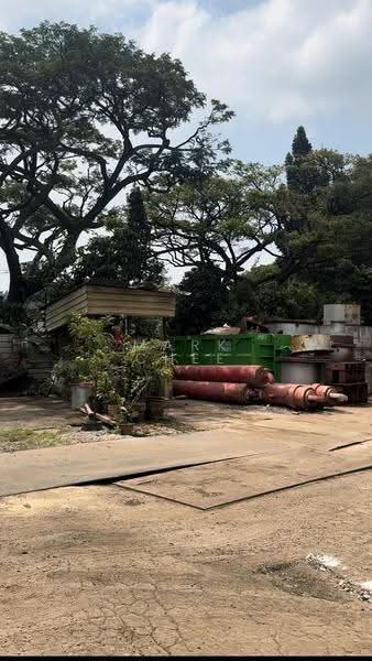 Open Yard At Penjuru, Boon Lay / Jurong / Tuas, 3,000 sqft, Land Only For Rent, by Mark Chee, 500285822 - Exterior - CommercialGuru.com.sg