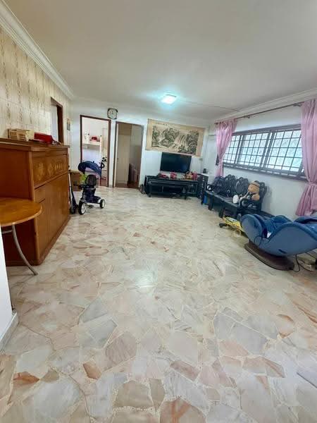 1 Chai Chee Road, 1 Chai Chee Road, Bedok / Upper East Coast, 3 Bedrooms, 1,200 sqft, HDB Flat For Rent, by Samuel Yeo, 500285827 - Living Room - PropertyGuru.com.sg