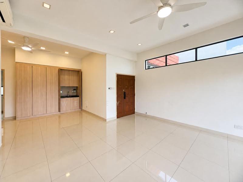 Clementi Park, 127 Sunset Way, Clementi Park / Upper Bukit Timah, 3 Bedrooms, 1,722 sqft, Condominium For Sale, by Wesley Yuen, 500285828 - Living Room - PropertyGuru.com.sg