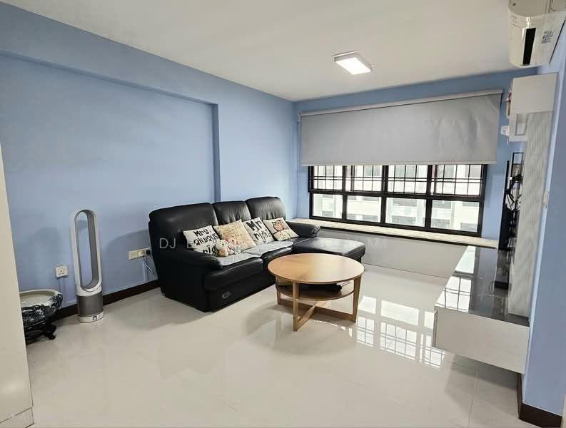 818C Choa Chu Kang Avenue 1, 818C Choa Chu Kang Avenue 1, Dairy Farm / Bukit Panjang / Choa Chu Kang, 3 Bedrooms, 990 sqft, HDB Flat For Sale, by Dexter Lim, 500285829 - Living Room - PropertyGuru.com.sg