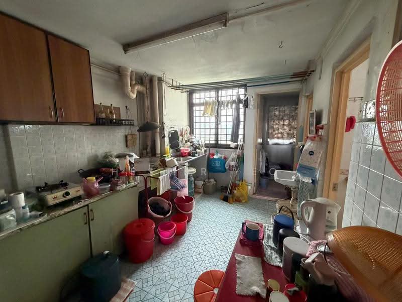 6 Ghim Moh Road, 6 Ghim Moh Road, Tanglin / Holland / Bukit Timah, 2 Bedrooms, 700 sqft, HDB Flat For Sale, by Hester Yeo, 500285831 - Kitchen - PropertyGuru.com.sg
