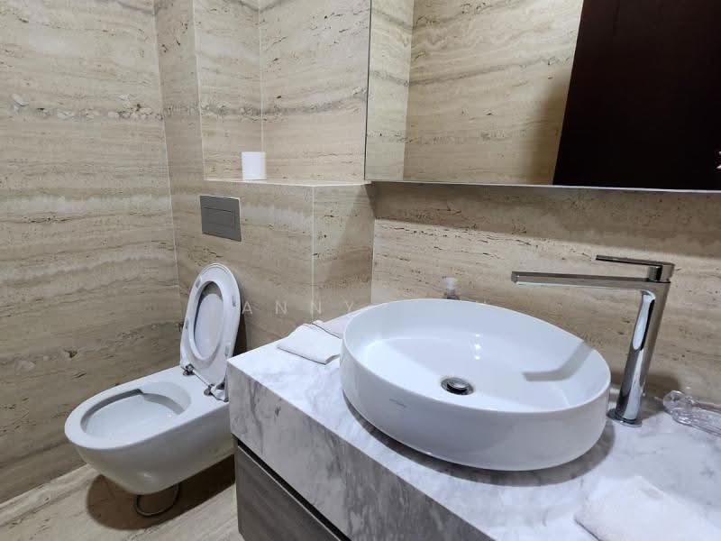 D15 New Freehold 3.5 storey Semi D for sale!, Freehold, 6 bedroom ensuite , with Lift , beautifully renovated ,, East Coast / Marine Parade, 6 Bedrooms, 5,533 sqft, Semi-Detached House For Sale, by Fanny Goh, 500285849 - Bathroom - PropertyGuru.com.sg
