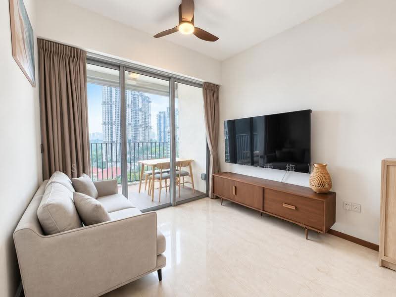Queens Peak, 1 Dundee Road, Alexandra / Commonwealth, 2 Bedrooms, 775 sqft, Condominium For Sale, by Sarah X. (郑雪梅), 500285856 - Living Room - PropertyGuru.com.sg