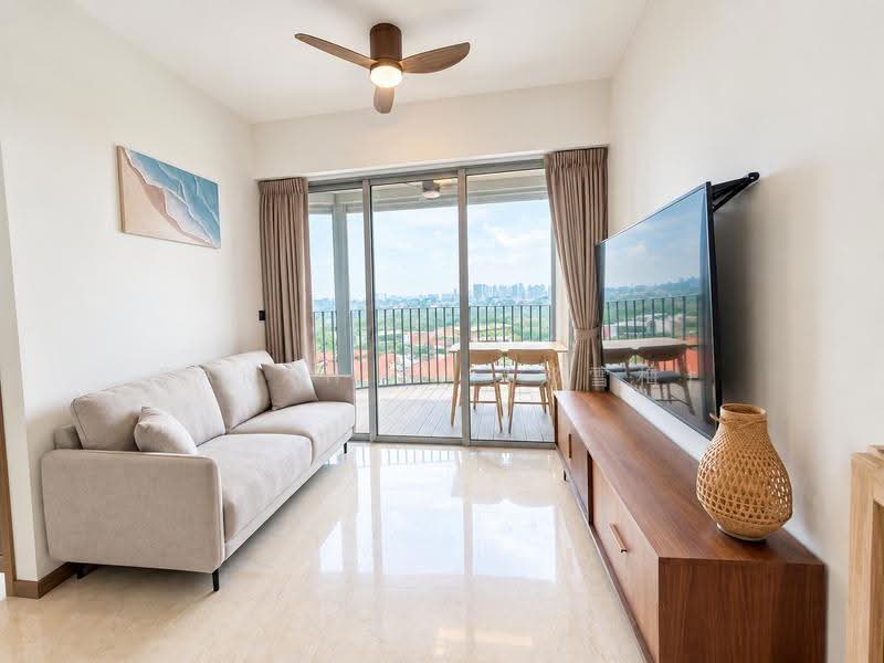 Queens Peak, 1 Dundee Road, Alexandra / Commonwealth, 2 Bedrooms, 775 sqft, Condominium For Sale, by Sarah X. (郑雪梅), 500285856 - Living Room - PropertyGuru.com.sg