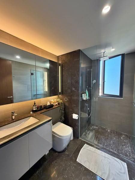 Parc Esta, 912 Sims Avenue, Eunos / Geylang / Paya Lebar, 2 Bedrooms, 840 sqft, Condominium For Sale, by Tobio Sim, 500285866 - Bathroom - PropertyGuru.com.sg