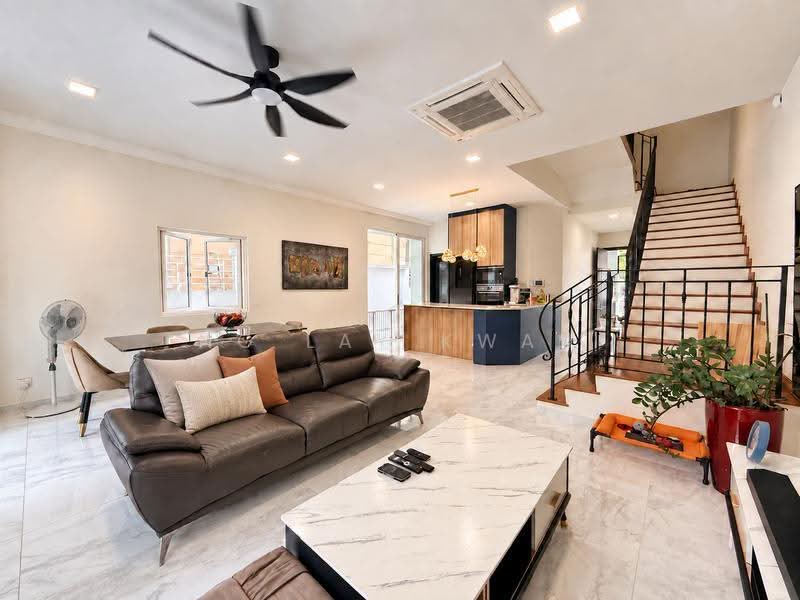Renovated 3 Storey Corner-T @ Woodgrove View, century woods, woodgrove view, century woods, woodgrove ave, Admiralty / Woodlands, 5 Bedrooms, 3,225 sqft, Corner Terrace For Sale, by Ng Lay Kwan, 500285881 - Living Room - PropertyGuru.com.sg