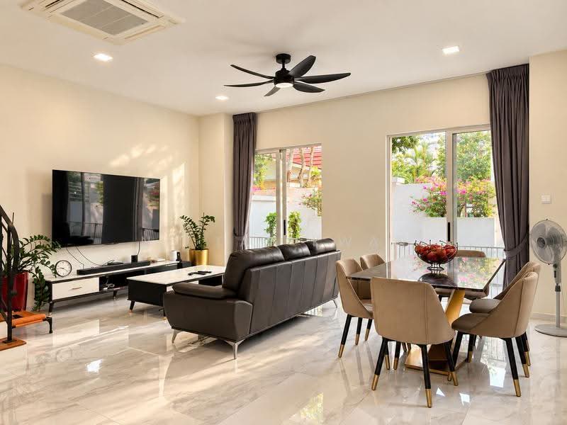 Renovated 3 Storey Corner-T @ Woodgrove View, century woods, woodgrove view, century woods, woodgrove ave, Admiralty / Woodlands, 5 Bedrooms, 3,225 sqft, Corner Terrace For Sale, by Ng Lay Kwan, 500285881 - Living Room - PropertyGuru.com.sg