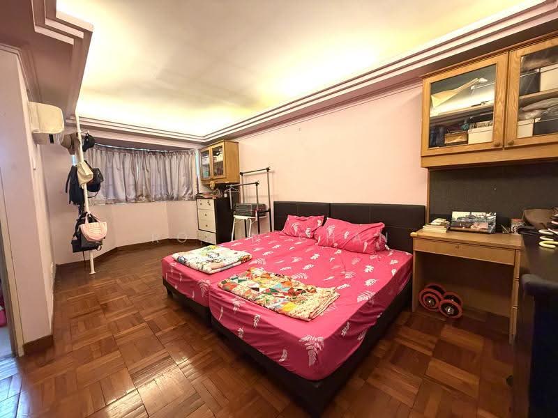 West Coast Gardens, West Coast Drive, Buona Vista / West Coast / Clementi New Town, 4 Bedrooms, 5,500 sqft, Semi-Detached House For Sale, by Robin Chan, 500285884 - Bedroom - PropertyGuru.com.sg