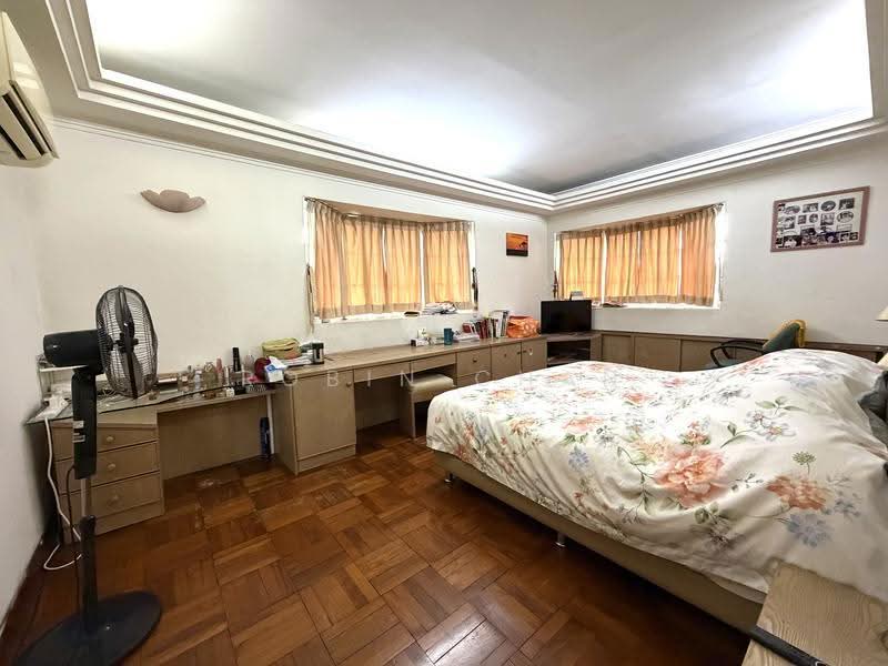 West Coast Gardens, West Coast Drive, Buona Vista / West Coast / Clementi New Town, 4 Bedrooms, 5,500 sqft, Semi-Detached House For Sale, by Robin Chan, 500285884 - Bedroom - PropertyGuru.com.sg
