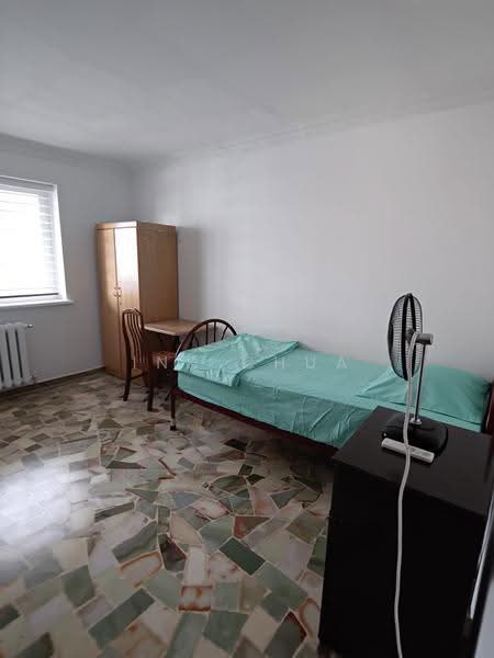 307 Bukit Batok Street 31, 307 Bukit Batok Street 31, Dairy Farm / Bukit Panjang / Choa Chu Kang, Room Rental, 180 sqft, HDB Flat For Rent, by Ink Chua, 500285887 - Bedroom - PropertyGuru.com.sg