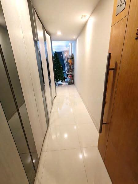 Oasis @ Elias, 60 - 72 Elias Road, Pasir Ris / Tampines, 3 Bedrooms, 1,249 sqft, Condominium For Sale, by Christina Tan, 500285895 - Corridor - PropertyGuru.com.sg