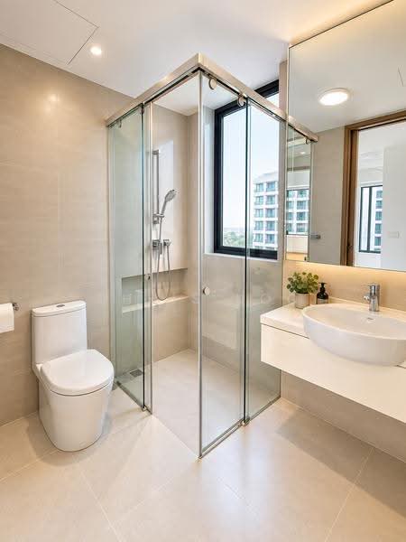 d'Leedon (Former Farrer Court), 13 Leedon Heights, Tanglin / Holland / Bukit Timah, 2 Bedrooms, 1,012 sqft, Condominium For Rent, by Chris Koo, 500285900 - Bathroom - PropertyGuru.com.sg