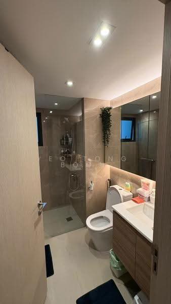 Treasure at Tampines, 13 Tampines Lane, Pasir Ris / Tampines, 3 Bedrooms, 1,033 sqft, Condominium For Sale, by Yeo Tong Boon, 500285912 - Bathroom - PropertyGuru.com.sg