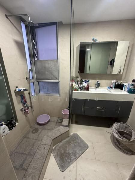 The Lakeshore, 31 Jurong West Street 41, Boon Lay / Jurong / Tuas, 3 Bedrooms, 1,292 sqft, Condominium For Sale, by Cedrik Yu, 500285917 - Bathroom - PropertyGuru.com.sg