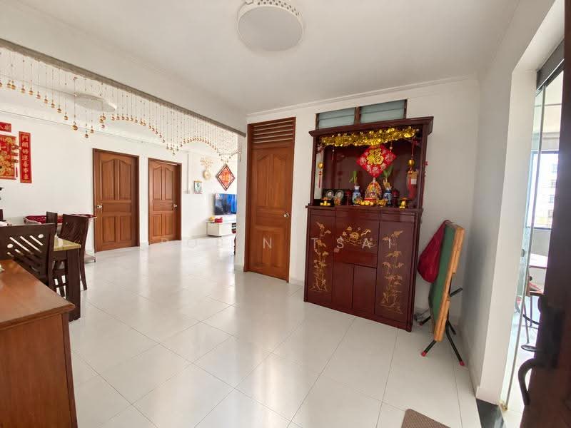 386 Yishun Ring Road, 386 Yishun Ring Road, Sembawang / Yishun, 3 Bedrooms, 1,119 sqft, HDB Flat For Sale, by Robin Tsai, 500285925 - Living Room - PropertyGuru.com.sg