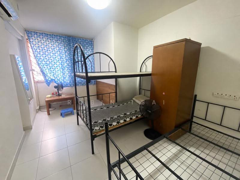 386 Yishun Ring Road, 386 Yishun Ring Road, Sembawang / Yishun, 3 Bedrooms, 1,119 sqft, HDB Flat For Sale, by Robin Tsai, 500285925 - Bedroom - PropertyGuru.com.sg