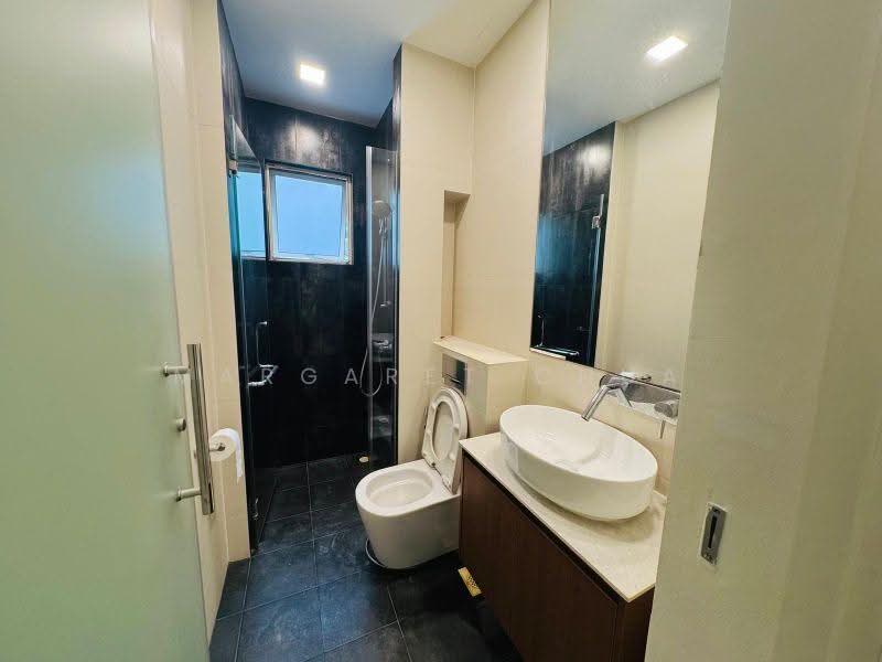 Hillington Green, 51 Hillview Avenue, Dairy Farm / Bukit Panjang / Choa Chu Kang, 4 Bedrooms, 2,314 sqft, Condominium For Rent, by Margaret Chua, 500285939 - Bathroom - PropertyGuru.com.sg