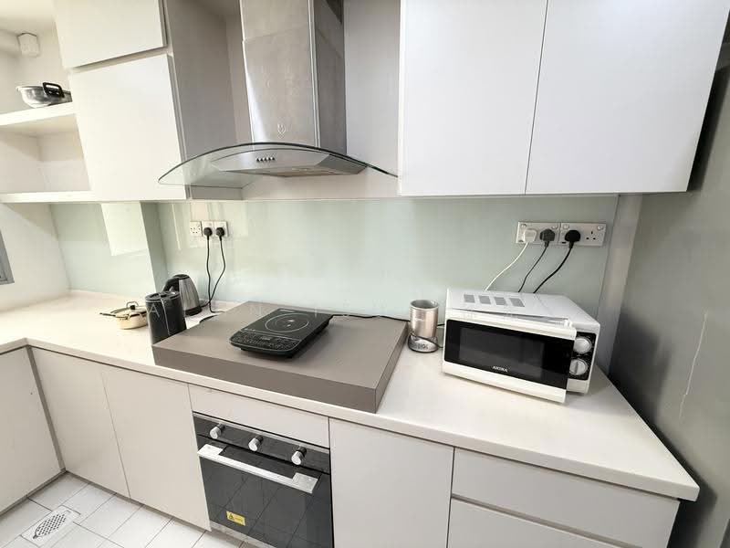 Cheap Bedroom @ Serangoon MRT, Sunshine Terrace, Hougang / Punggol / Sengkang, Room Rental, 100 sqft, Condominium For Rent, by Alan Tsui 徐先生, 500285945 - Kitchen - PropertyGuru.com.sg