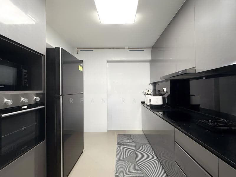 128B Canberra Street, 128B Canberra Street, Sembawang / Yishun, 3 Bedrooms, 1,001 sqft, HDB Flat For Sale, by Irfan Ramzi, 500285949 - Kitchen - PropertyGuru.com.sg