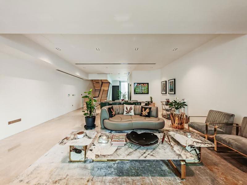 Oxley Residence, 51A Oxley Road, Orchard / River Valley, 5 Bedrooms, 8,966 sqft, Townhouse For Sale, by Nicole Wang, 500285950 - Living Room - PropertyGuru.com.sg