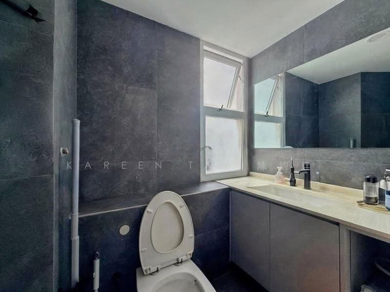 Hillview Regency, 26 Bukit Batok East Avenue 2, Dairy Farm / Bukit Panjang / Choa Chu Kang, 4 Bedrooms, 1,119 sqft, Condominium For Sale, by Kareen Tan 陳約廷, 500285954 - Bathroom - PropertyGuru.com.sg