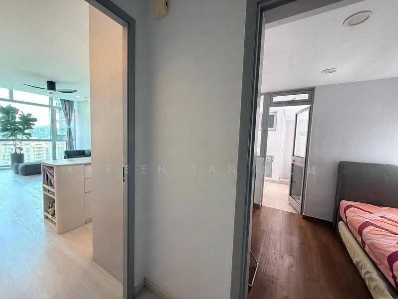 Hillview Regency, 26 Bukit Batok East Avenue 2, Dairy Farm / Bukit Panjang / Choa Chu Kang, 4 Bedrooms, 1,119 sqft, Condominium For Sale, by Kareen Tan 陳約廷, 500285954 - Living Room - PropertyGuru.com.sg