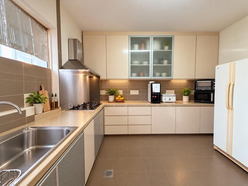 Teacher's Housing Estate, Omar Khayyam Avenue, Mandai / Upper Thomson, 5 Bedrooms, 3,860 sqft, Terraced House For Sale, by Dexter Tan, 500285963 - Kitchen - PropertyGuru.com.sg