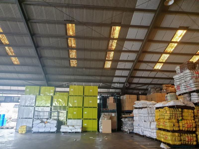 Detached Single Storey Factory with High Ceiling, High incoming Power. Lease Renewable, Boon Lay / Jurong / Tuas, 38,000 sqft, Factory / Workshop (B2) For Sale, by Dolly NG, 500285966 - CommercialGuru.com.sg