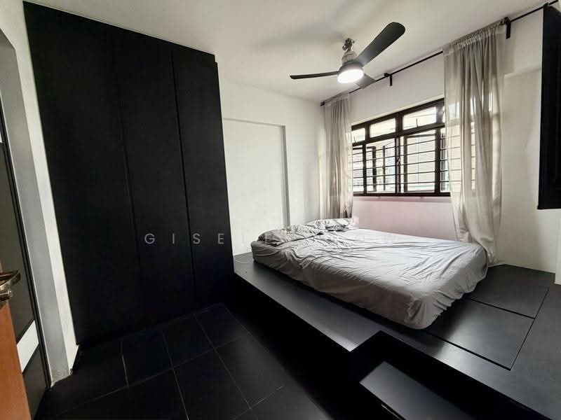 868A Tampines Avenue 8, 868A Tampines Avenue 8, Pasir Ris / Tampines, 2 Bedrooms, 721 sqft, HDB Flat For Sale, by Giselle Low, 500285971 - Ensuite Master Bedroom - PropertyGuru.com.sg