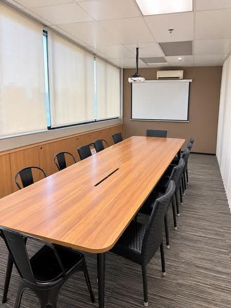211 Henderson, 211 Henderson Road, Alexandra / Commonwealth, 4,450 sqft, Light Industrial (B1) For Rent, by Nicole Wang, 500285973 - Interior - CommercialGuru.com.sg