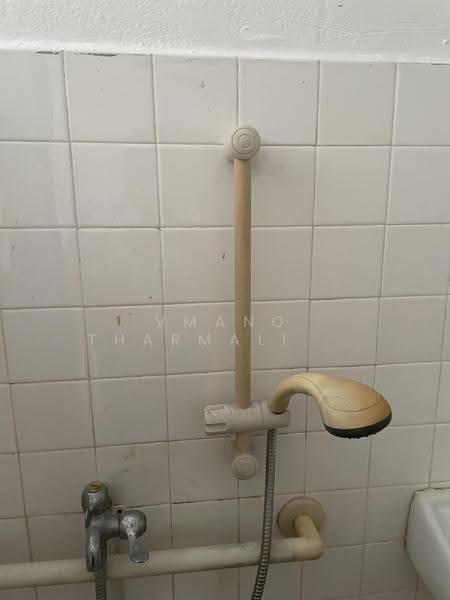 308 Serangoon Avenue 2, 308 Serangoon Avenue 2, Hougang / Punggol / Sengkang, 3 Bedrooms, 1,001 sqft, HDB Flat For Sale, by Vmano Tharmalingam, 500285980 - Bathroom - PropertyGuru.com.sg