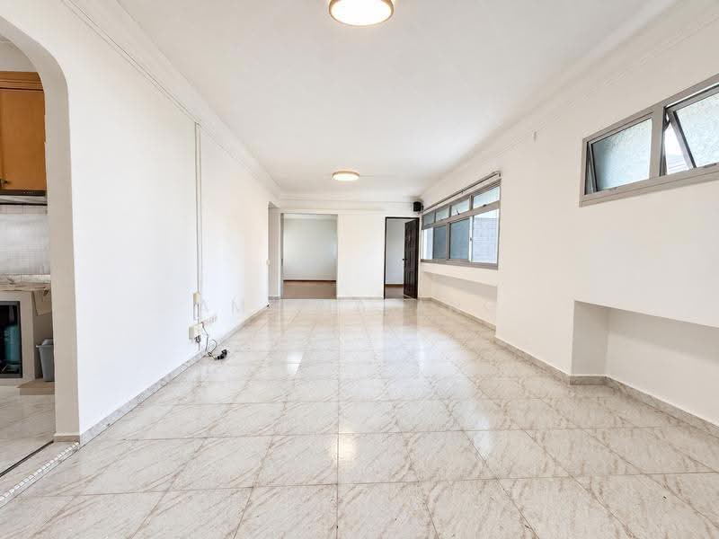 139 Pasir Ris Street 11, 139 Pasir Ris Street 11, Pasir Ris / Tampines, 4 Bedrooms, 1,367 sqft, HDB Flat For Sale, by Amelia Ang, 500285986 - Living Room - PropertyGuru.com.sg