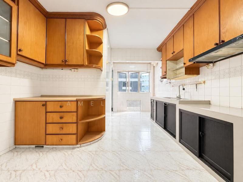 139 Pasir Ris Street 11, 139 Pasir Ris Street 11, Pasir Ris / Tampines, 4 Bedrooms, 1,367 sqft, HDB Flat For Sale, by Amelia Ang, 500285986 - Kitchen - PropertyGuru.com.sg