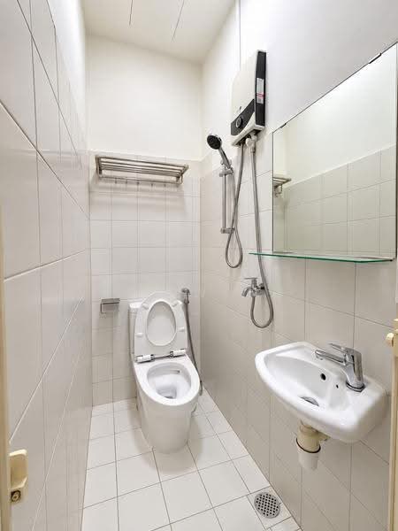 La Casa, 62 Woodlands Drive 16, Admiralty / Woodlands, 3 Bedrooms, 1,292 sqft, Condominium For Sale, by Ben Wong, 500285987 - Bathroom - PropertyGuru.com.sg
