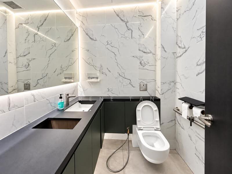 Ready-fitted F&B space in the heart of the CBD, Boon Tat Street, Chinatown, Telok Ayer, Boat Quay / Raffles Place / Marina, 3,442 sqft, Food & Beverage For Rent, by Irene Tan, 500285990 - Bathroom - CommercialGuru.com.sg
