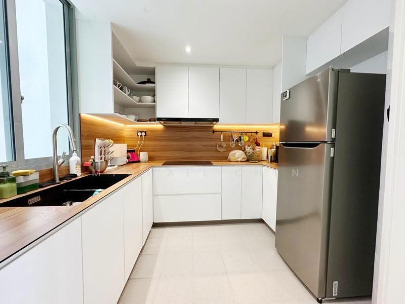 Tanamera Crest, 8 Pari Dedap Walk, Bedok / Upper East Coast, 3 Bedrooms, 1,184 sqft, Condominium For Sale, by Michael Chen, 500285991 - Kitchen - PropertyGuru.com.sg