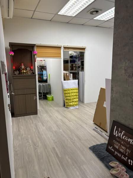 Alpha Building, 45 Kallang Pudding Road, Macpherson / Potong Pasir, 1,108 sqft, Light Industrial (B1) For Rent, by Pey Si Ya, 500285996 - Interior - CommercialGuru.com.sg