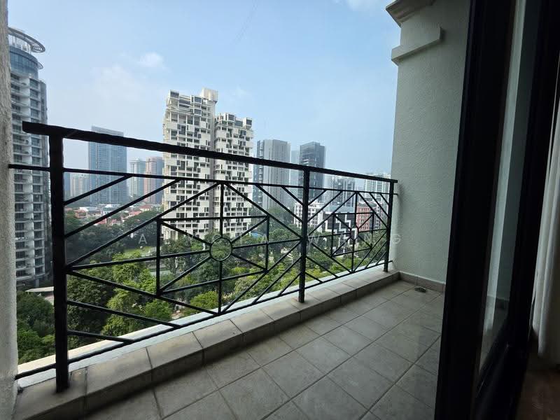 Spring Grove, 53A Grange Road, Tanglin / Holland / Bukit Timah, 3 Bedrooms, 1,389 sqft, Condominium For Sale, by Alycia Wang, 500285999 - Balcony - PropertyGuru.com.sg