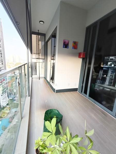 Twin VEW, 91 West Coast Vale, Buona Vista / West Coast / Clementi New Town, 4 Bedrooms, 1,141 sqft, Condominium For Sale, by Linda Peh, 500286001 - Balcony - PropertyGuru.com.sg