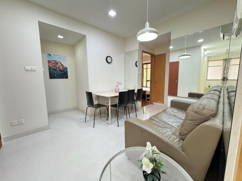 Atrium Residence, lor 28, Eunos / Geylang / Paya Lebar, Room Rental, 180 sqft, Condominium For Rent, by Joyce Tan, 500286010 - Living Room - PropertyGuru.com.sg