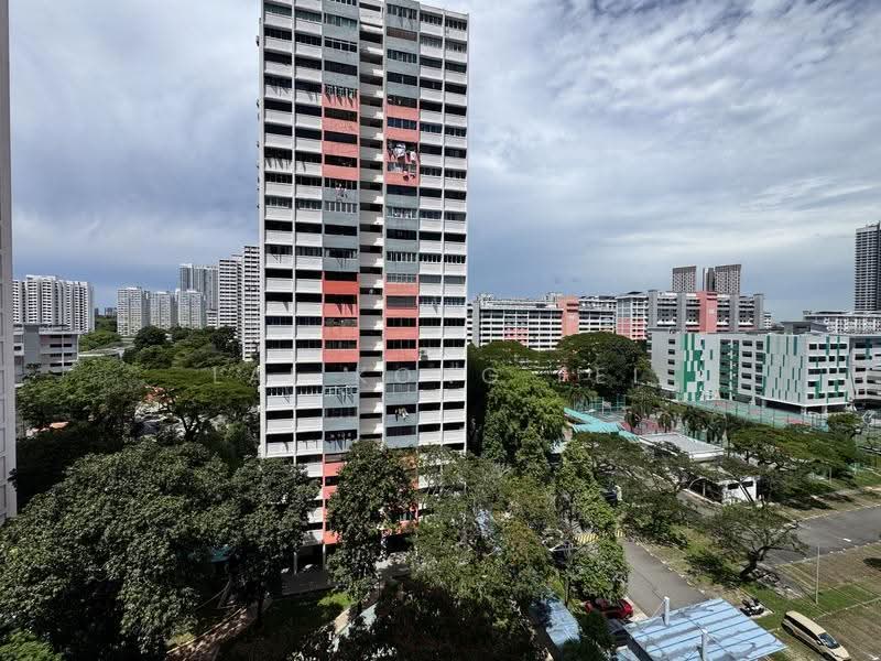 336 Clementi Avenue 2, 336 Clementi Avenue 2, Buona Vista / West Coast / Clementi New Town, 3 Bedrooms, 1,281 sqft, HDB Flat For Sale, by Lai Kong Fei, 500286022 - Exterior - PropertyGuru.com.sg