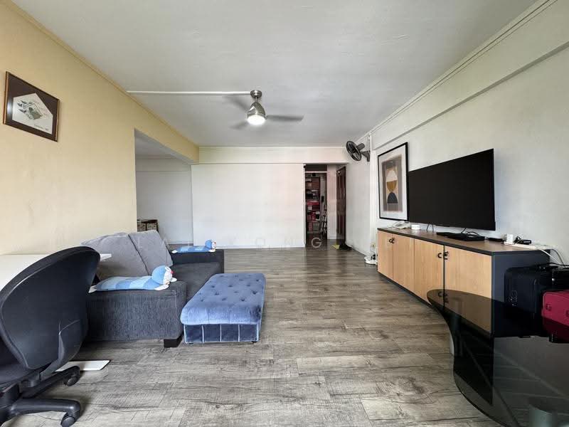 336 Clementi Avenue 2, 336 Clementi Avenue 2, Buona Vista / West Coast / Clementi New Town, 3 Bedrooms, 1,281 sqft, HDB Flat For Sale, by Lai Kong Fei, 500286022 - Living Room - PropertyGuru.com.sg