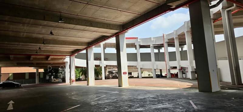 Gul Ramp up dedicated floor w office | 7m Clear| 11 Bays, Gul Ave/ Gul Circle/ Gul Cres/ Pioneer, Boon Lay / Jurong / Tuas, 72,650 sqft, Warehouse For Rent, by Doris Luo 罗之涵, 500286031 - Car Park - CommercialGuru.com.sg