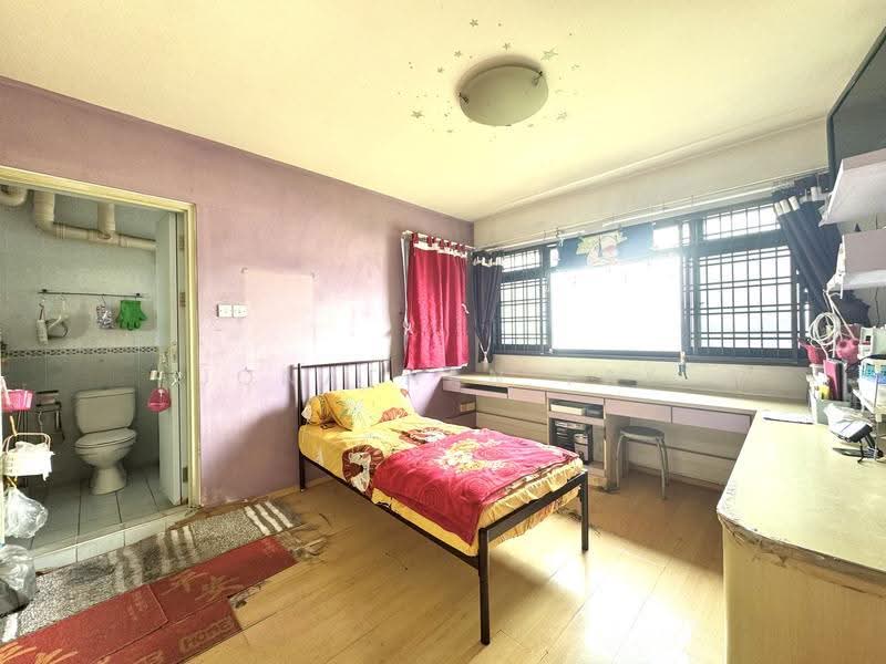 690D Choa Chu Kang Crescent, 690D Choa Chu Kang Crescent, Dairy Farm / Bukit Panjang / Choa Chu Kang, 3 Bedrooms, 980 sqft, HDB Flat For Sale, by Jonathan Tay, 500286037 - PropertyGuru.com.sg